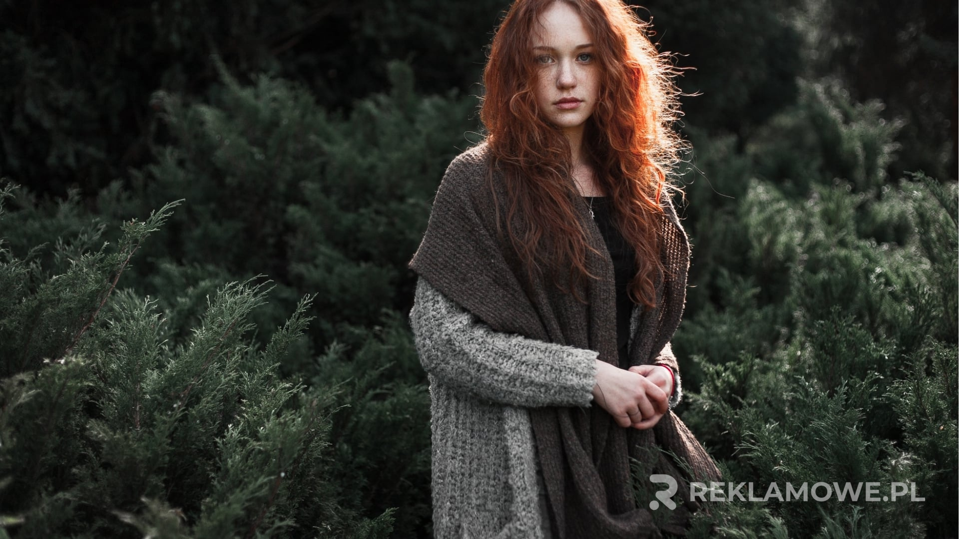 Jak efektywnie personalizować szaliki reklamowe Szalik reklamowy z indywidualnym nadrukiem